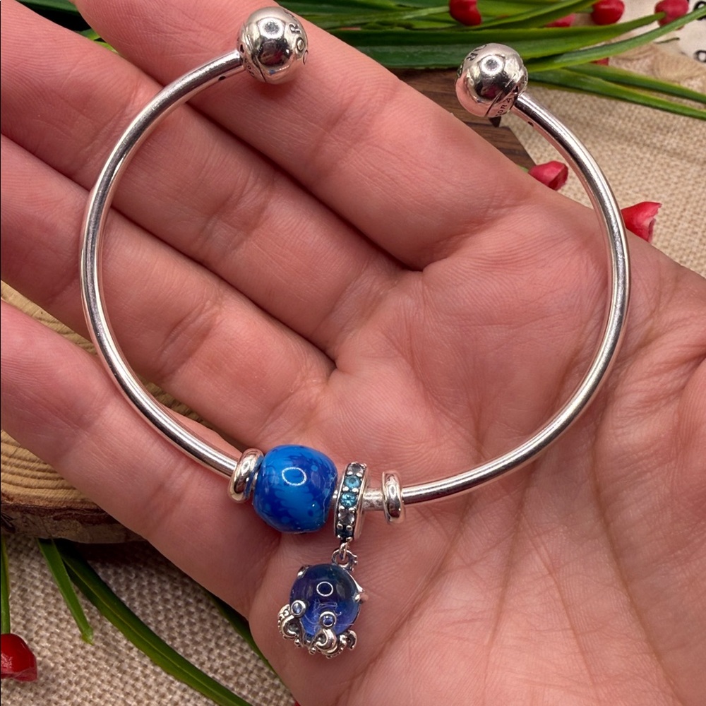 Authentic sterling Silver 925 Bracelet with and Blue Charms 19CM